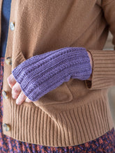 Load image into Gallery viewer, Keats