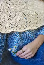 Load image into Gallery viewer, Dizzy Sheep - Berroco Einian Poncho Kit _Berroco Einian Poncho Kit