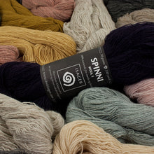 Load image into Gallery viewer, Dizzy Sheep - _Isager Spinni (Wool 1)
