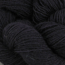Load image into Gallery viewer, Dizzy Sheep - Isager Spinni (Wool 1) _ 55, Mulberry, Lot: 410908
