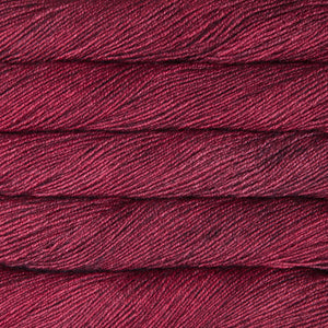 Dizzy Sheep - Malabrigo Dos Tierras _ 033, Cereza, Lot: -----