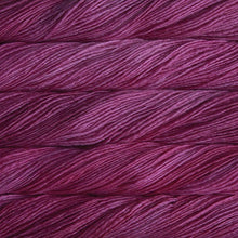 Load image into Gallery viewer, Dizzy Sheep - Malabrigo Worsted _ 093 Fucsia lot -----
