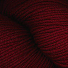 Load image into Gallery viewer, Dizzy Sheep - Plymouth Worsted Merino Superwash _ 016 Burgundy lot 205233
