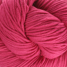 Load image into Gallery viewer, Dizzy Sheep - Plymouth Worsted Merino Superwash _ 048 Fuschia lot 431726
