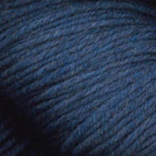 Load image into Gallery viewer, Dizzy Sheep - Plymouth Worsted Merino Superwash _ 086 Denim Heather lot 210049
